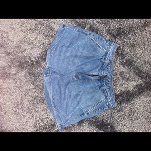 Women’s American Eagle Mom Shorts NWOT